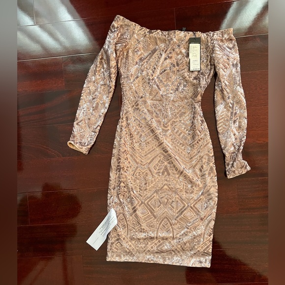 bcbgmaxazria sequin dress, brand new with tags on. - Picture 3 of 5